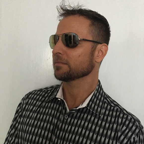 Meet your Posher, Leigh - Picture 2 of 3